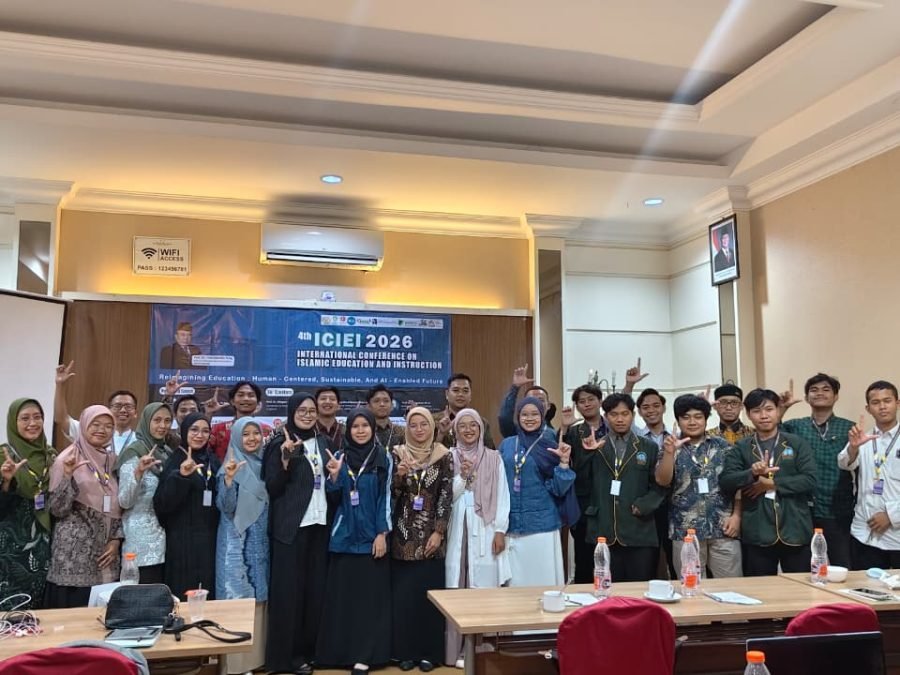 Dosen Fakultas Tarbiyah IIM Surakarta Menjadi Presenter pada ICIEI 2026