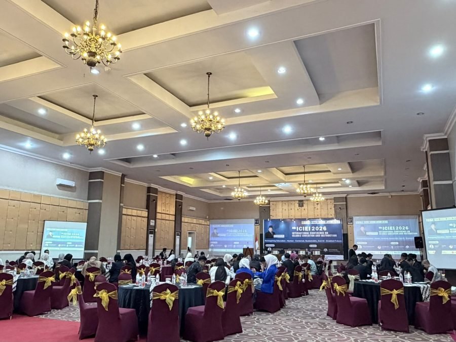 Dosen Fakultas Tarbiyah IIM Surakarta Menjadi Presenter pada ICIEI 2026 5
